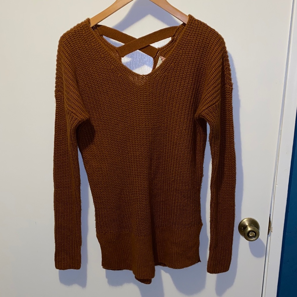Pink Rose Crisscross Back V-Neck Sweater in Rust Brown